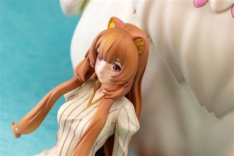 The Rising Of The Shield Hero Raphtalia And Filo Filolial Ver Non Scale