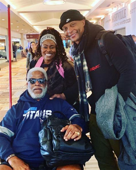 Earl Campbell Loves The Titans Ftt Picture Via Mandisaofficial On