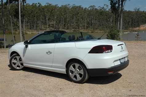 Yeni megane hb, 65 bin 250 tl'den başlayan fiyatlarla satılacak. Renault Megane & Megane Cabriolet Review | CarAdvice