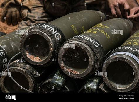 155mm He Rounds Hi Res Stock Photography And Images Alamy