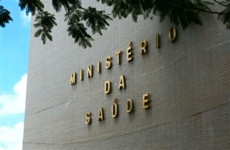 Distribução da despesas nas subfunções da área encargos especiais. Ministério da Saúde recomenda que viajante internacional ...