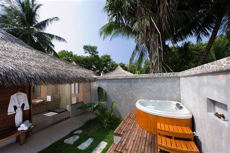 Kuramathi Island Resort In Rasdhoo Atoll Maldives Architecture And Design