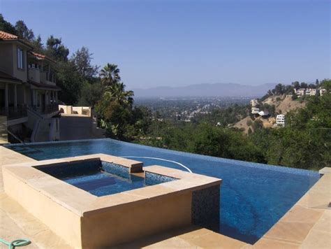Hillside Infinity Pool Hollywood Hills Ca