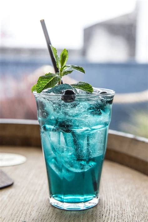 Turquoise Tonic Easy Gin Cocktail Recipes House And Garden Colorful