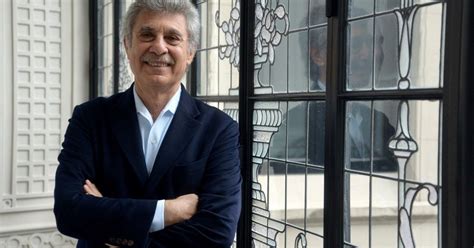 Argentine businessman and film producer (en); Hugo Sigman confirmó que la vacuna de AstraZeneca contra ...