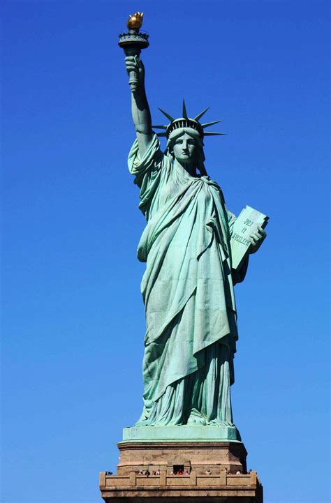 Статуя Свободы США 34 фото в 2023 г Статуя свободы Статуи Турист