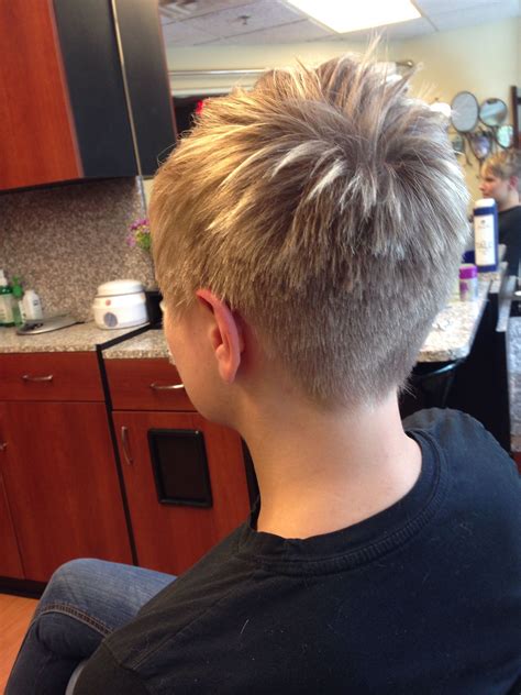 With short and thick hair there's so many styles you can get away with. Pin on HAIR/BEAUTY