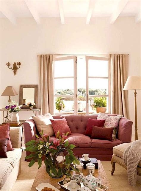 The combination of decor in this room makes it feel more study than family room, but the two can easily go together. 60 WARM AND COZY FARMHOUSE STYLE LIVING ROOM DÉCOR IDEAS ...
