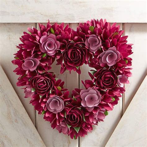 Pier 1 Imports Fuchsia Wood Curl Heart Wreath Whimsical Wreaths