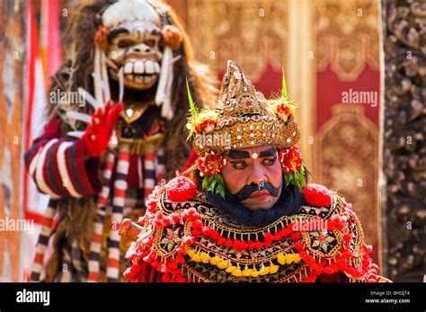 Balinese Barong Dance Performance Male Characters Stock Photo Alamy