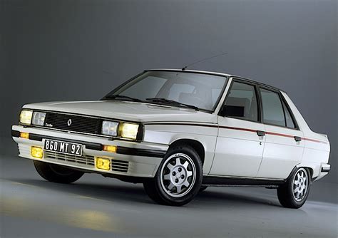 Renault 9 Turbo Qui Con Curiosità Caratteristiche Video E Foto