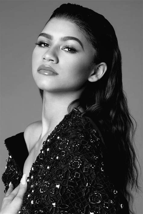 Shared By Blakmoon Find Images And Videos About Black Zendaya And