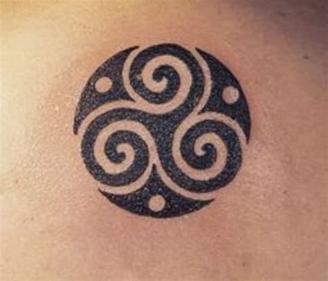 75 Ideas Originales Para Tatuajes Celtas Y Símbolos Circle Tattoos