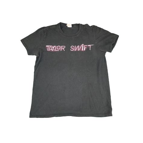 Gildan 2014 Taylor Swift 1989 Tour Shirt Grailed