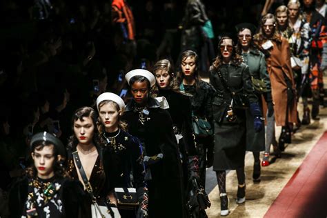 Prada Fall 2016 Ready To Wear Fashion Show Atmosphere Vogue Fashion