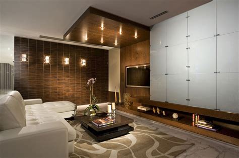 Jeweled Lightings And Sophisticated Blend Of Colors Expose In The Jade