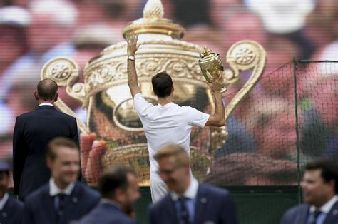 Roger Federer Gets Record Breaking Eighth Wimbledon Title The Spokesman Review