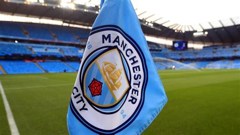This article is about the men's football club. Financial-Fairplay-Verstöße: UEFA verbannt Manchester City ...