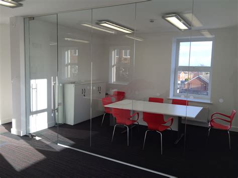 office glass partitioning and office refurbishment in leeds west yorkshire