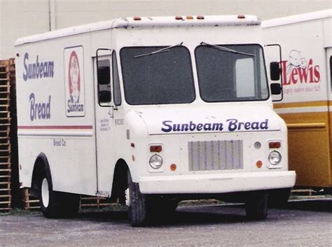 Sunbeam Bread Truck Sunbeam Bread Truck At Lewis Bakery In Flickr