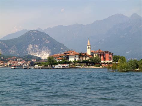 Its northern end is in the swiss ticino canton. Water, Da Vinci, Lake Maggiore and Composing Music | Thomas Schoenberger