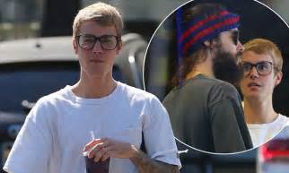 Justin Bieber In Good Spirits After Naked Pictures Leak Daily Mail Online