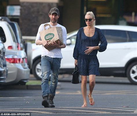 Kate Bosworth Strolls Oahus North Shore With Husband Michael Polish Kate Bosworth Blue Print