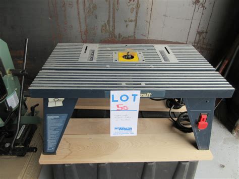 Mastercraft Router Table With Router