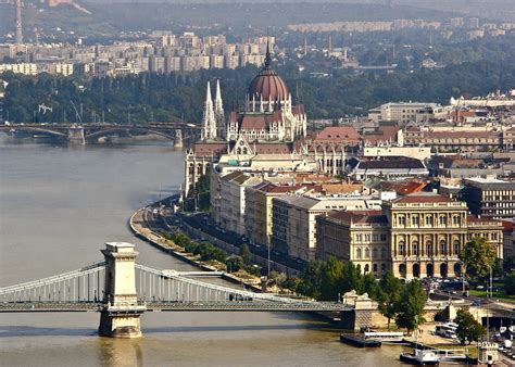 Budapest River Cruise And Dinner Boat Trips In Budapest