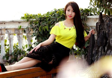 Asian Beach Member Camille Xiaoniu From Xinzhou Yo Hair Color Black