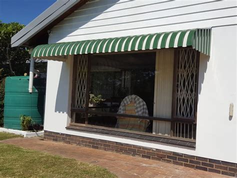 Services Canvas Awnings And Retractables