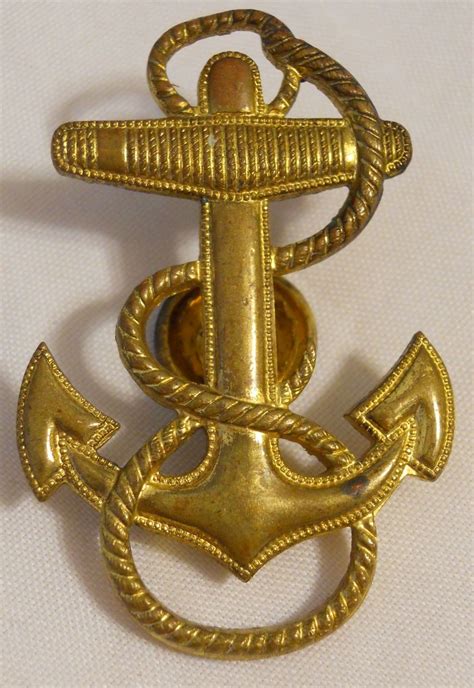 Vintage Wwii Us Navy Officer Cadet Vanguard Anchor Screwback Hat Badge