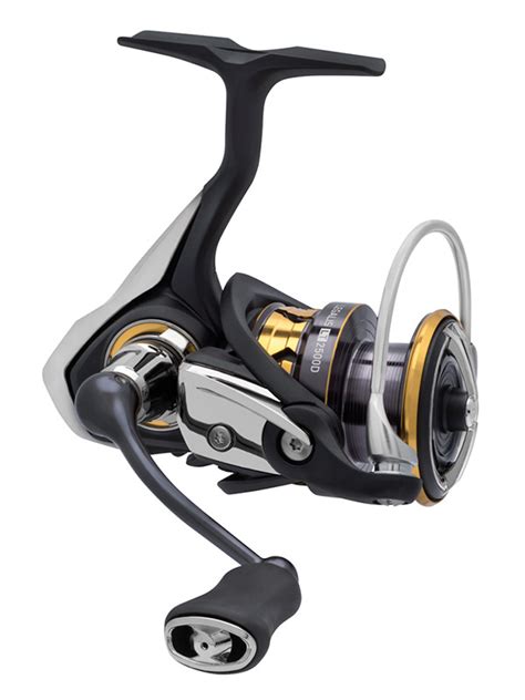 Best Cheap Daiwa Legalis LT 2000 And Procaster 702LFS Freshwater Spin