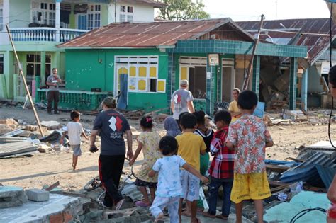Sulawesi Earthquake Survivor Stories Arete