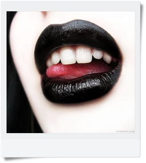 Gg Maza Lovely Lips And Lipstick