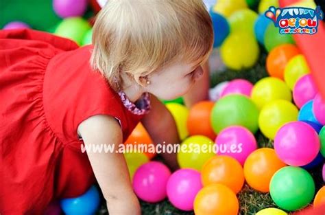 Pero seguro que los más nostálgicos siempre se decantan por los clásicos, los de toda la vida. Juegos para entretener niños pequeños en cumpleaños