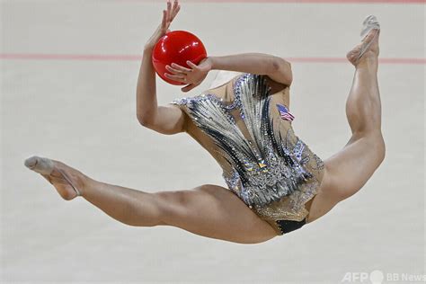 【今日の1枚】まるで手品、新体操世界選手権 写真2枚 国際ニュース：afpbb News