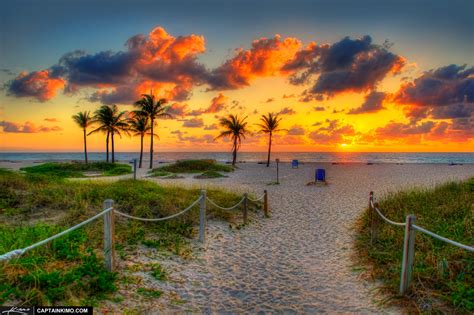 Sunrise At Beach On Singer Island Florida Hdr