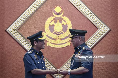 Galeri bomba dan penyelamat kota raja. MB Perak Terima Penganugerahan Pangkat Kehormat Jabatan ...