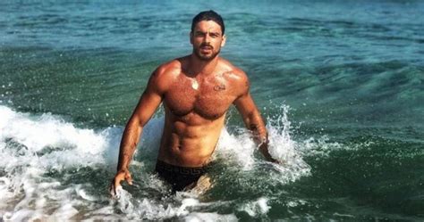 Born 3 october 1990) is an italian actor, model, singer, and fashion designer appearing in both italian and polish films. Aktor 365 Days Michele Morrone Jadi Simbol Seks Baru ...