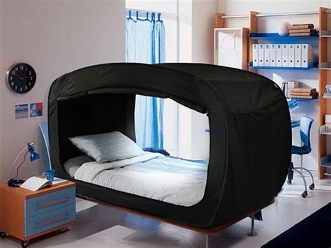 Privacy Pops Bed Tent Helps You Sleep Soundly When Youre Anxious