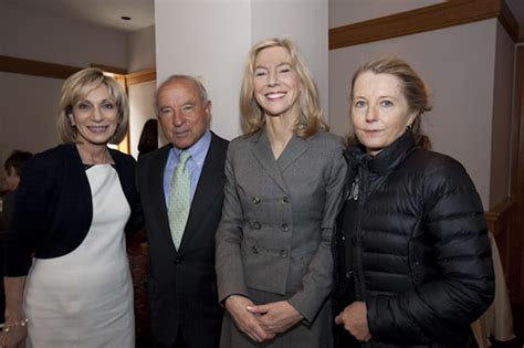 Amy gutmann took the helm as the eighth president of the university of pennsylvania on july 1, 2004. Dr. Amy Gutmann, Penn President | Dr. Gutmann with Andrea ...