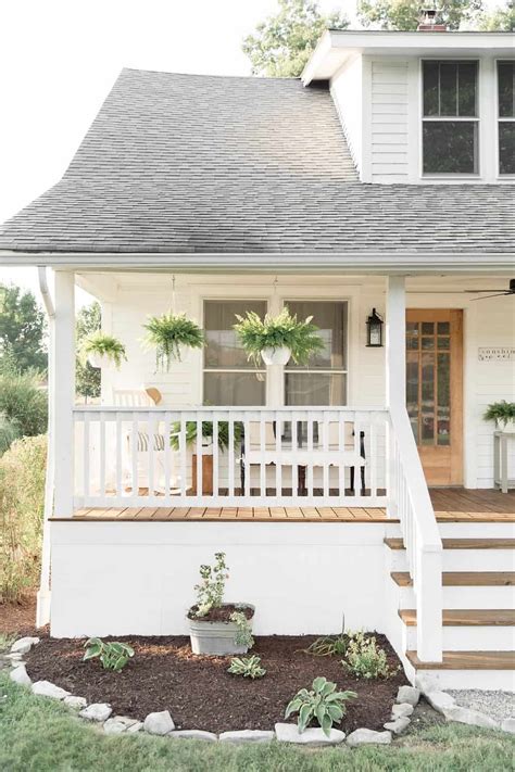 Farmhouse Porch Curb Appeal Makeover Reveal Farmhouse On Boone