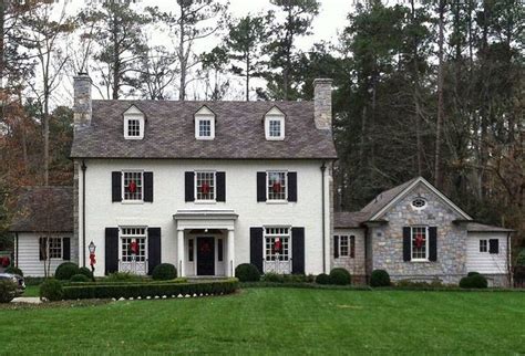 Although so, it does not mean that the ones with the accessories look bad. A classic: White house, black shutters | Facade house ...