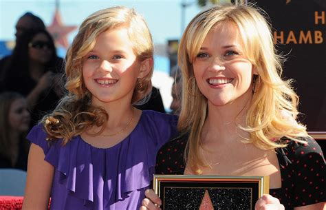 Reese Witherspoons Daughter Is Now Officially Her Twin Glamour