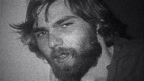 46 Anos Do Horror Em Amityville Neste Dia Em 1974 Ronald Defeo Jr
