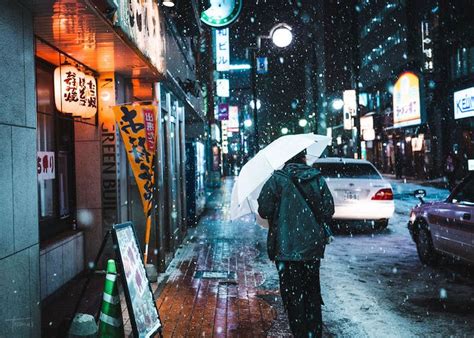 Photographer Walks The Snowy Streets Of Japan To Capture Wintry