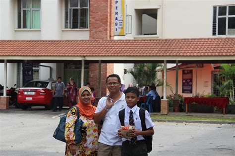 Tidak ada apa yang menarik. My Family: 1st day at Sekolah Menengah Sultan Alam Shah ...