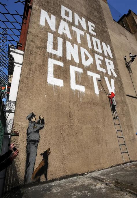 Banksy Mysterious Street Artists New Mural Highlighting Homelessness