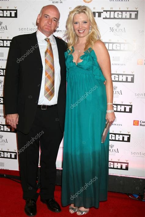 The baby daddy actress stops by the real this friday and shares that her. Melissa Peterman, Husband - Stock Editorial Photo © Jean ...